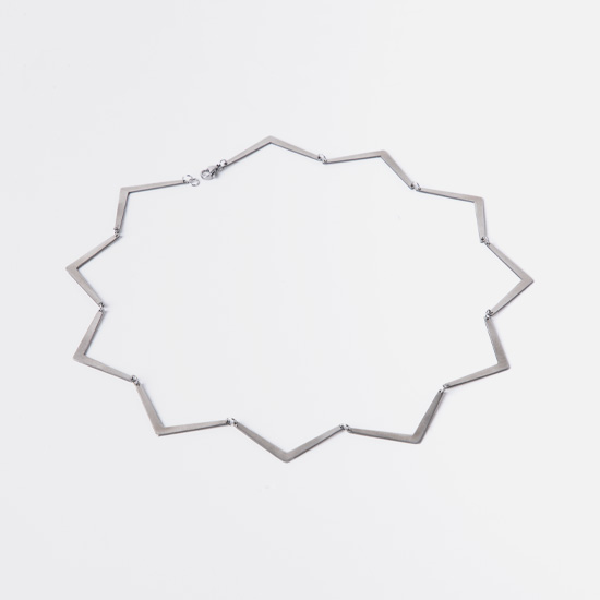 گردنبند استیل رسم دور گردون ۳