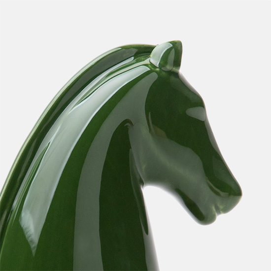 سردیس سرامیکی اسب سبز